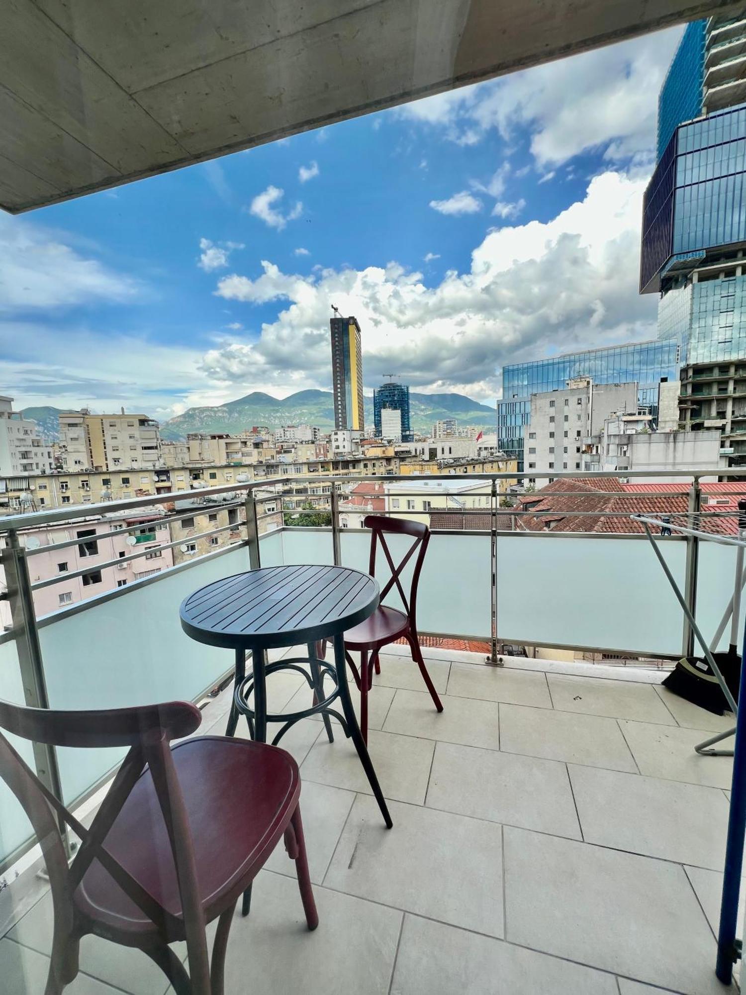 Spiranca Downtown Comfort Apartman Tirana Kültér fotó