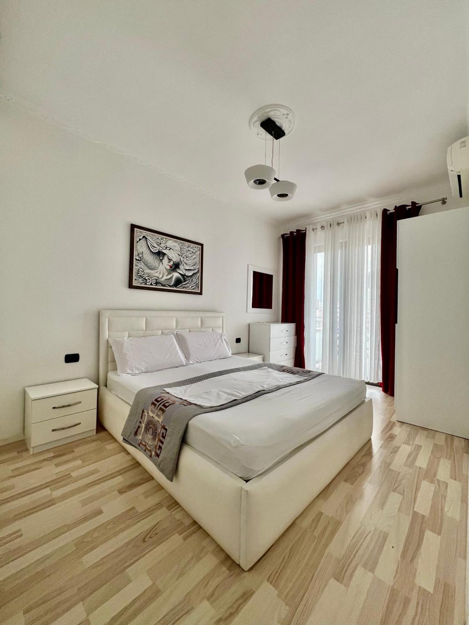 Spiranca Downtown Comfort Apartman Tirana Kültér fotó